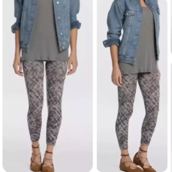 SPANX Look At Me Now tie dye grey watercolor Seamless Leggings ,Size S - Picture 2 of 8